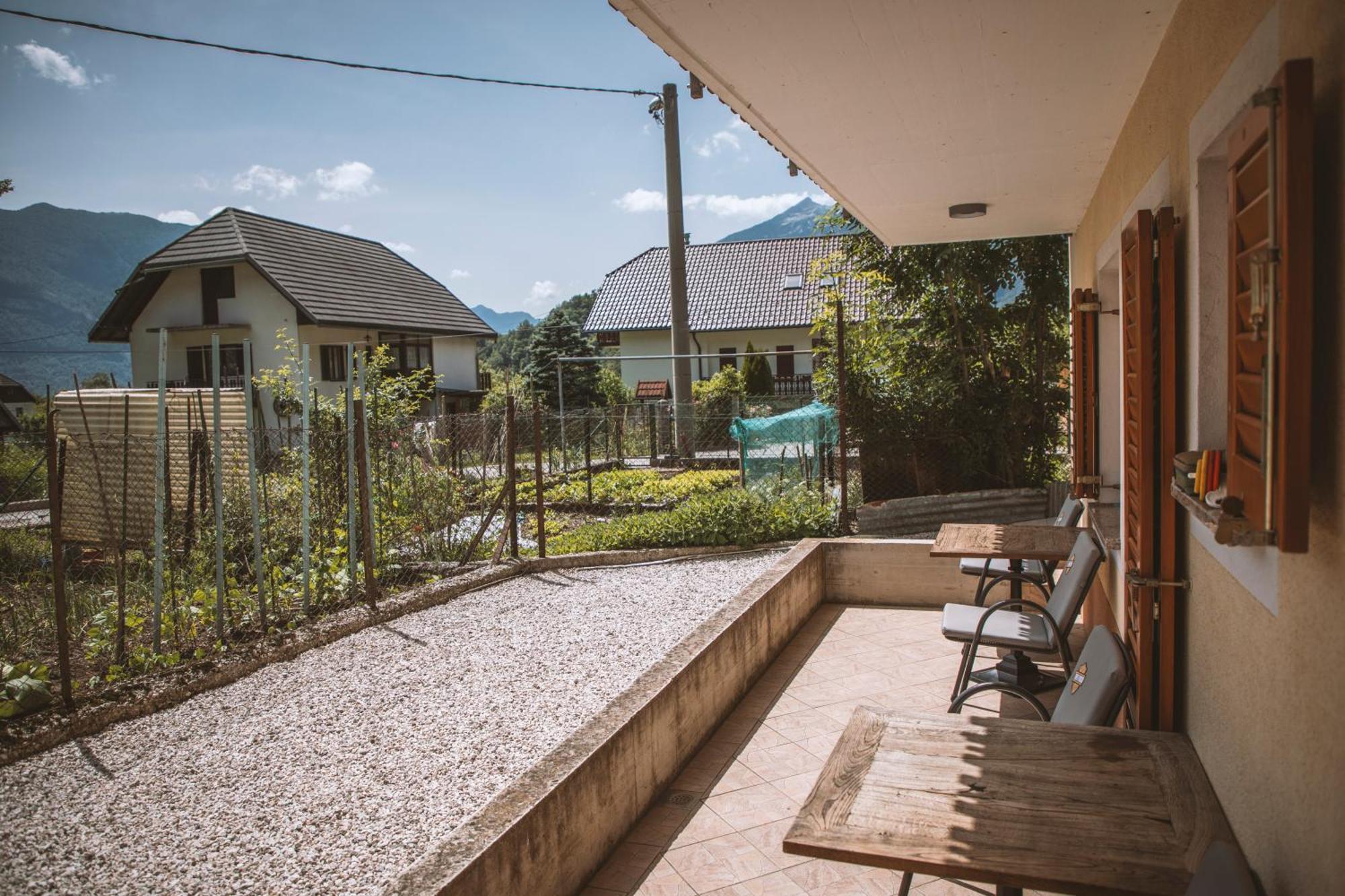 4 Sheeps Apartments Bovec Bagian luar foto